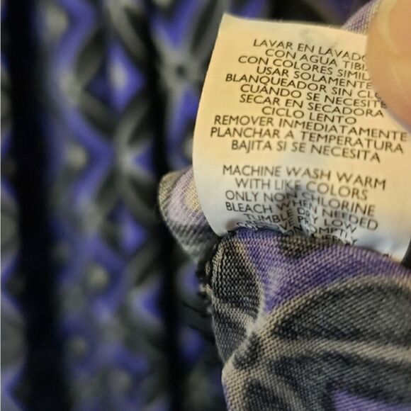 DAISY FUENTES Wrap-look Jersey-knit Long Sleeve Top Large - Picture 6 of 7